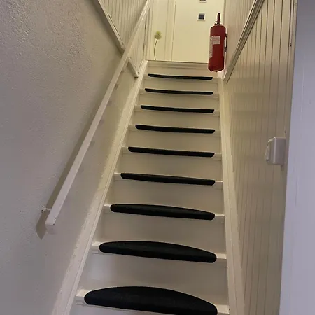 Nice Apartment With1 Bedroom Separate Living Room With A Sofa Bed And A Tiny Kitchen A Bathroom Located In Nordstrand Near By The Sea For 3 Guests With A Garden And Grill 5 Extra Guests With Extra Cost In The Cabin With Sea View Just Outside The Apar Oslo Extérieur photo