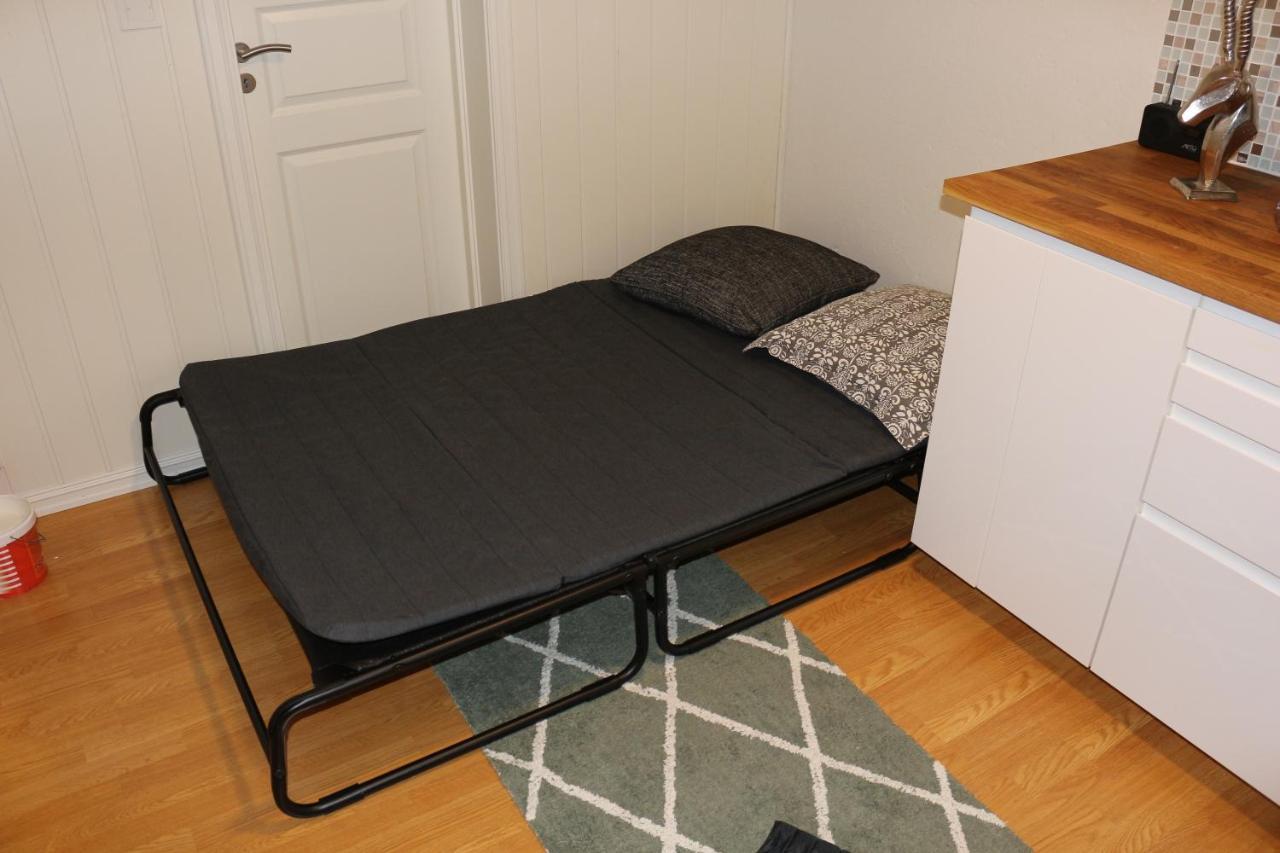 With1 Bedroom Separate Living With A Sofa Bed And A Tiny Kitchen A Bathroom Located In Nordstrand Near By The Sea For 3 Guests With A Garden And Grill 5 Extra Guests With Extra Cost In The With Sea View Just Outside The Apar