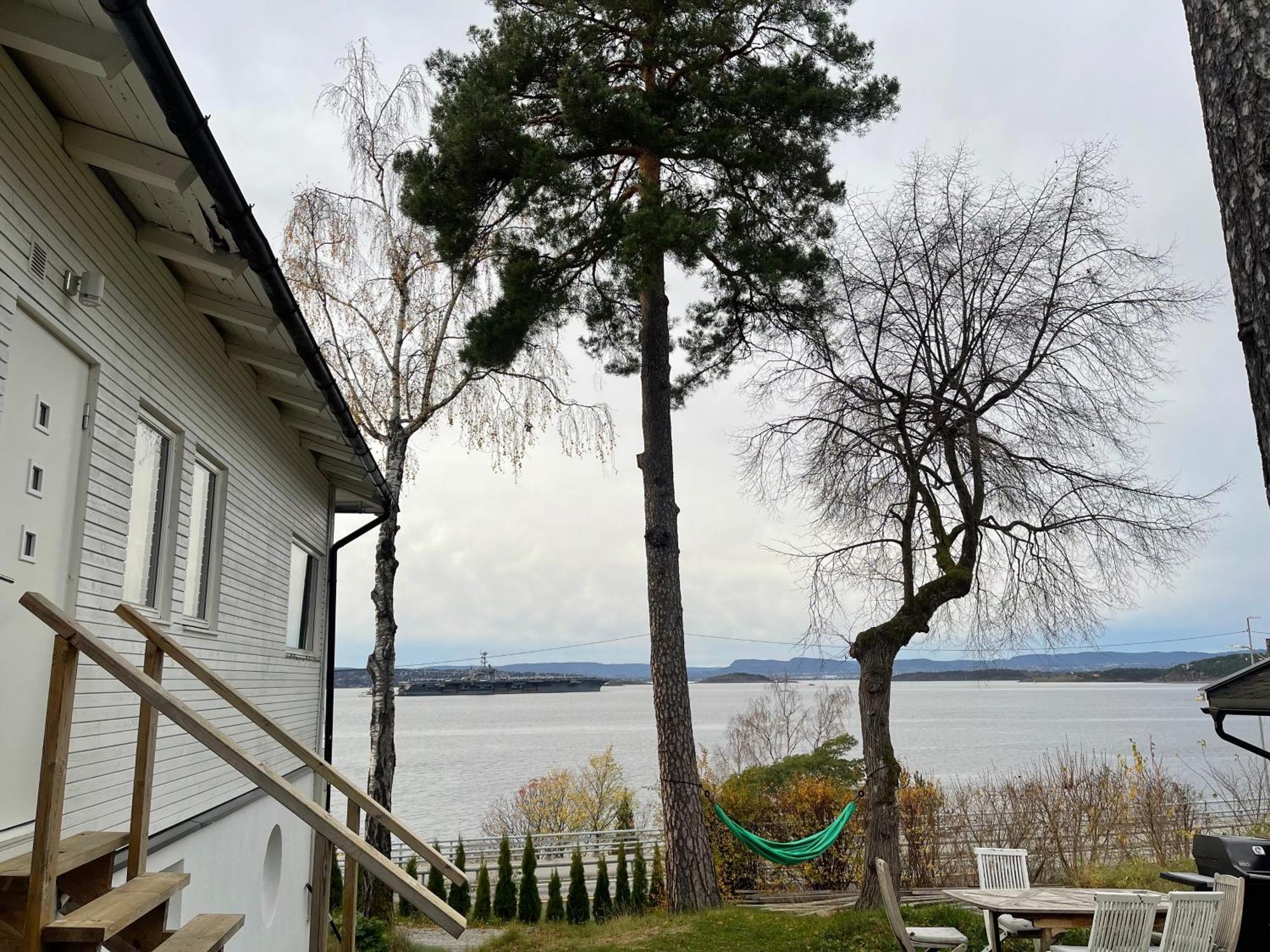 With1 Bedroom Separate Living With A Sofa Bed And A Tiny Kitchen A Bathroom Located In Nordstrand Near By The Sea For 3 Guests With A Garden And Grill 5 Extra Guests With Extra Cost In The With Sea View Just Outside The Apar Appartement